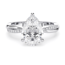 Load image into Gallery viewer, Lucce Fiore Pear Moissanite
