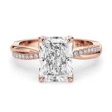 Load image into Gallery viewer, Lucce Fiore Radiant Diamond
