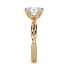 Load image into Gallery viewer, Lucce Fiore Solitaire Oval Diamond
