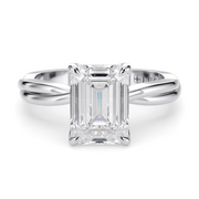 LUCCE FIORE™ Solitaire Emerald Diamond