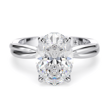 Load image into Gallery viewer, Lucce Fiore Solitaire Oval Diamond
