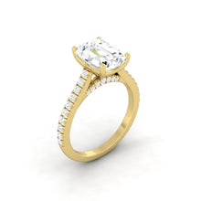 Load image into Gallery viewer, Firenze Pavé Emerald Diamond
