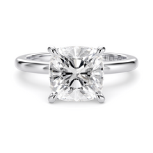 Load image into Gallery viewer, Lucce Lucia Cushion Diamond
