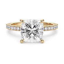 Load image into Gallery viewer, Lucce Lucia Pavé Cushion Moissanite
