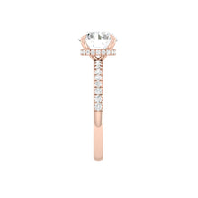 Load image into Gallery viewer, Lucce Verona Pavé Round Moissanite
