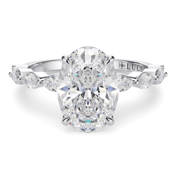 Lucce Paula Oval Moissanite