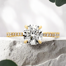 Load image into Gallery viewer, Lucce Daphne Pavè Round Lab Diamond 1.50ct D VVS2 Id IGI 18K Yellow Gold
