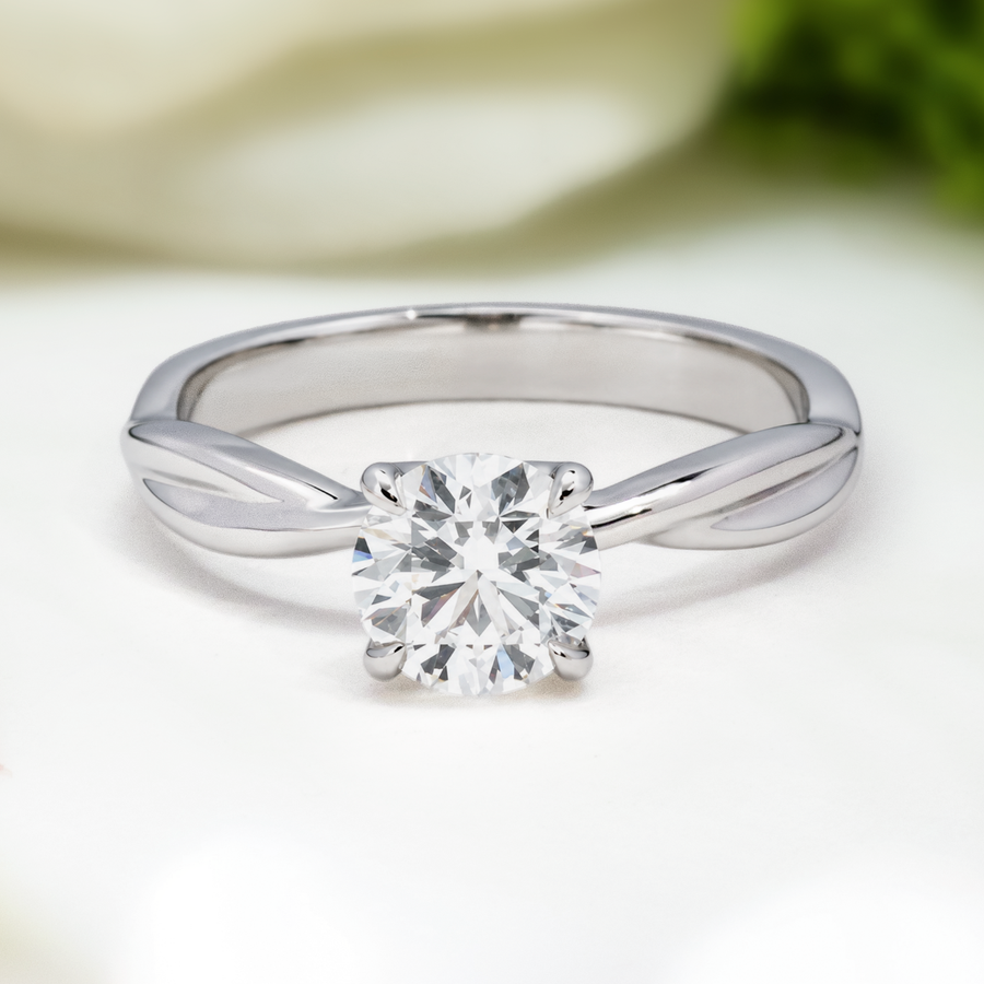 Load image into Gallery viewer, LUCCE FIORE™ Solitaire Round Lab Diamond 1.06ct D VS1 Id IGI Platinum
