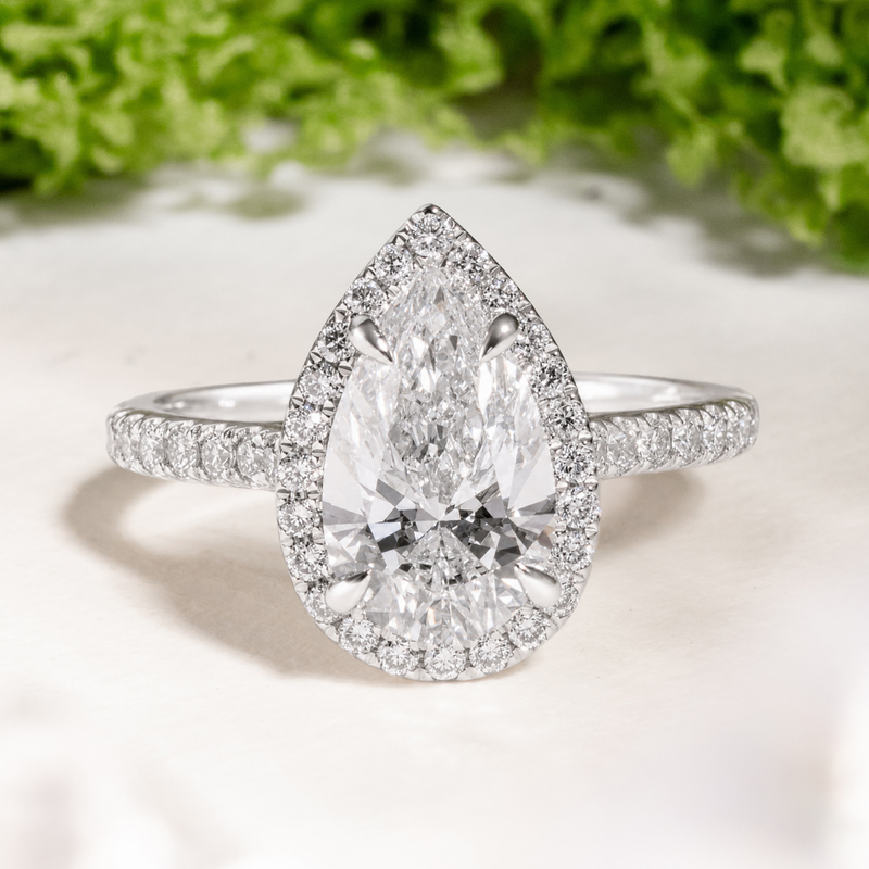 LUCCE MONTEVALLE™ Pear Lab Diamond 1.51ct D VVS2 IGI 18K White Gold