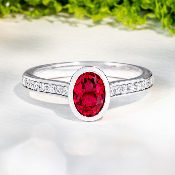 LUCCE CARLISLE™ Pavé Oval AURORA™ Red Ruby 1.00ct 14K White Gold