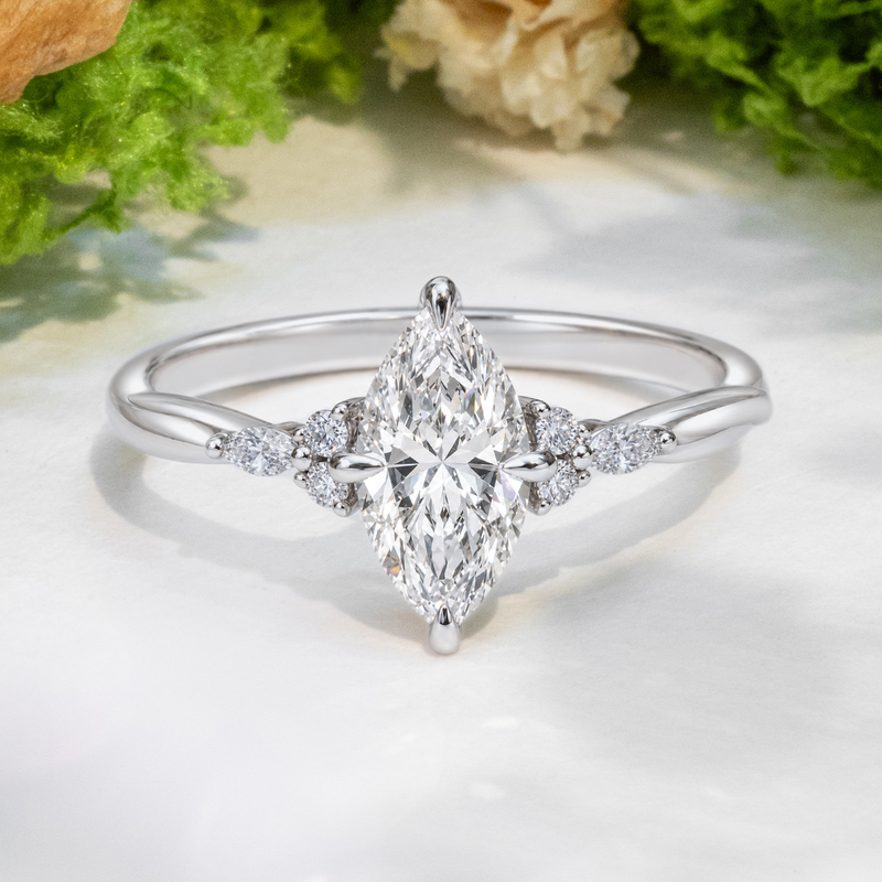 LUCCE ALESSA™ Marquise Lab Diamond 1.05ct D VVS2 IGI 14K White Gold