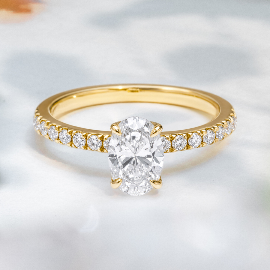 Load image into Gallery viewer, LUCCE LUCIA™ Pavé Oval Lab Diamond 1.00ct D VVS2 IGI 14K Yellow Gold
