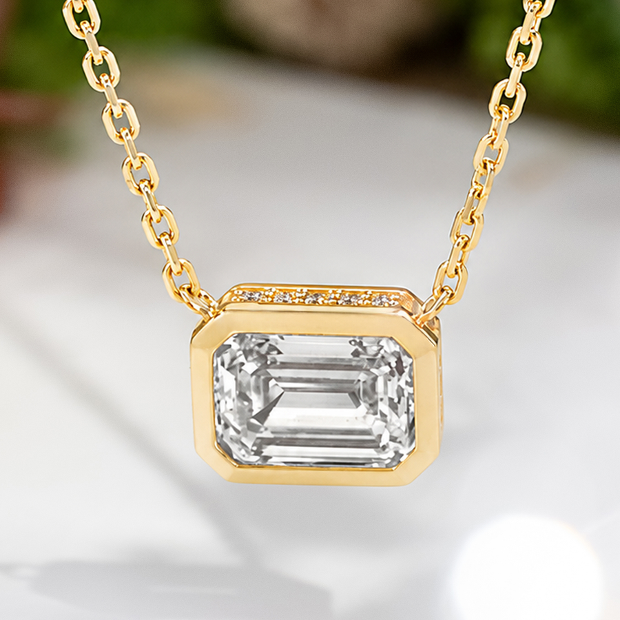 Load image into Gallery viewer, LUCCE CARLISLE™ Emerald Necklace Lab Diamond D VS1 2.02ct 14K Yellow Gold
