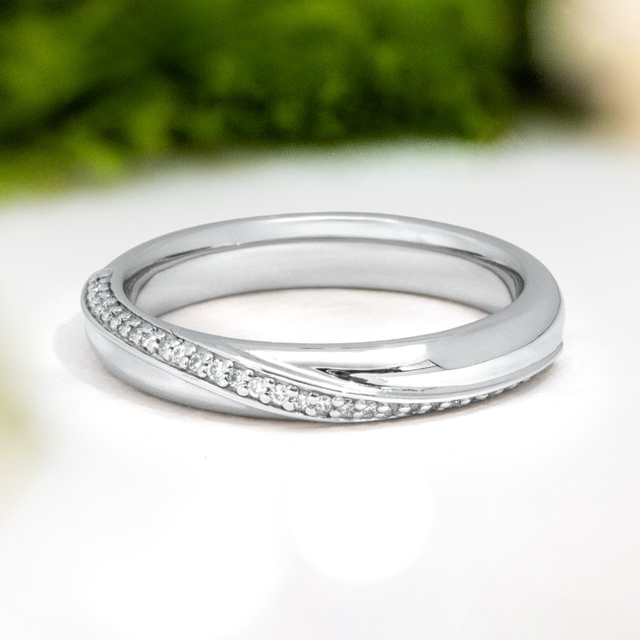 Load image into Gallery viewer, LUCCE ARCUS™ Luxe Polished Natural Diamond 3mm Platinum
