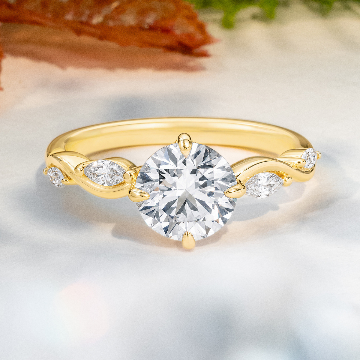 Load image into Gallery viewer, LUCCE CONSTANCE™ Viello Round Lab Diamond 1.53ct E VVS2 Id IGI 14K Yellow Gold
