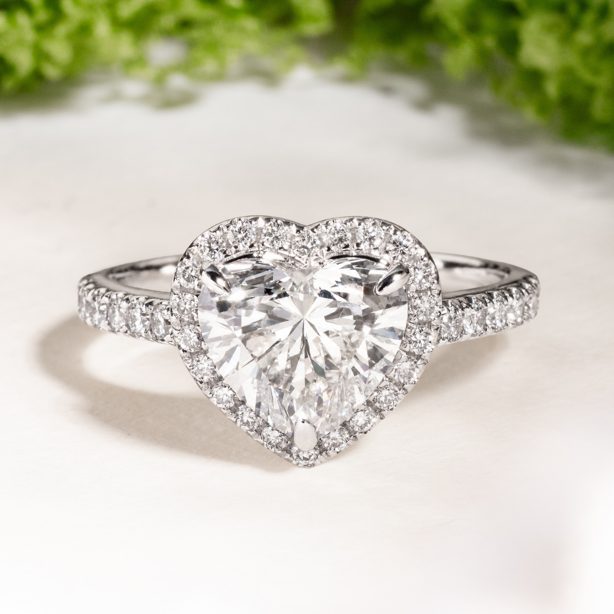 Load image into Gallery viewer, LUCCE MONTEVALLE™ Heart Lab Diamond 2.00ct E VS1 IGI 14K White Gold

