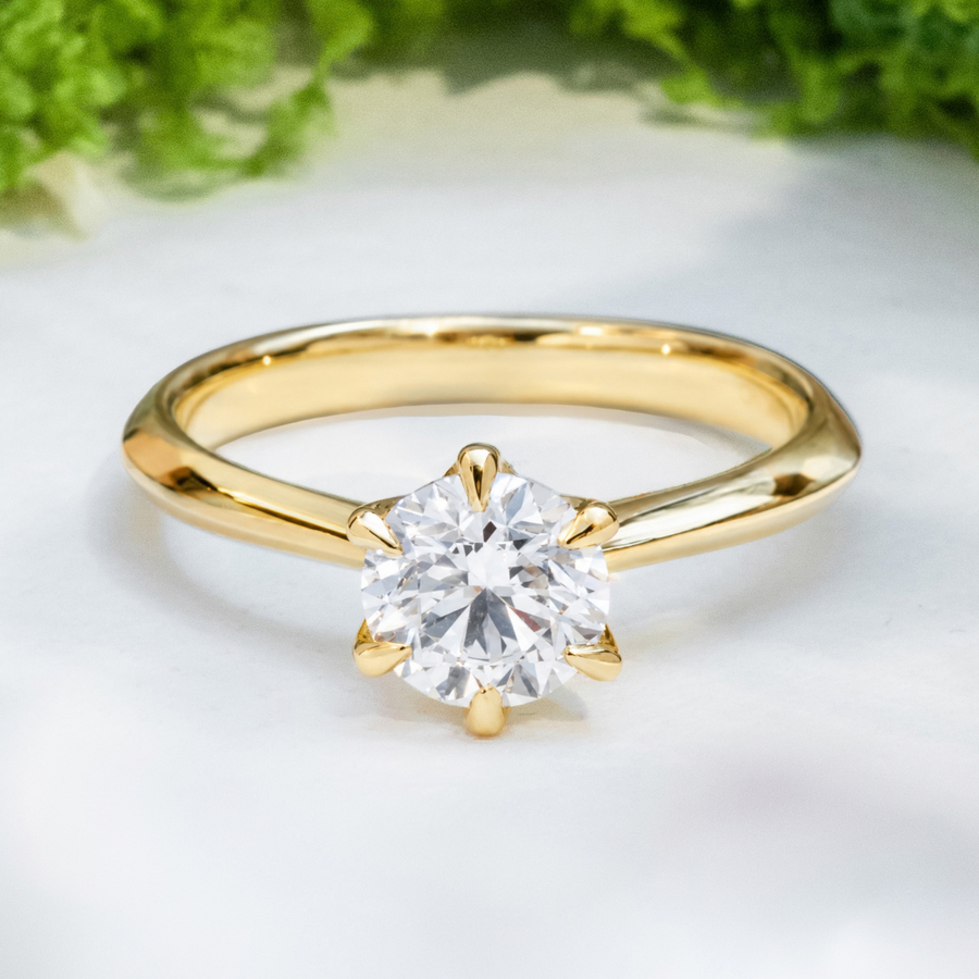 Load image into Gallery viewer, LUCCE ECUADORIAN™ Round Natural Diamond 1.00ct I VS2 Ex GIA 18K Yellow Gold
