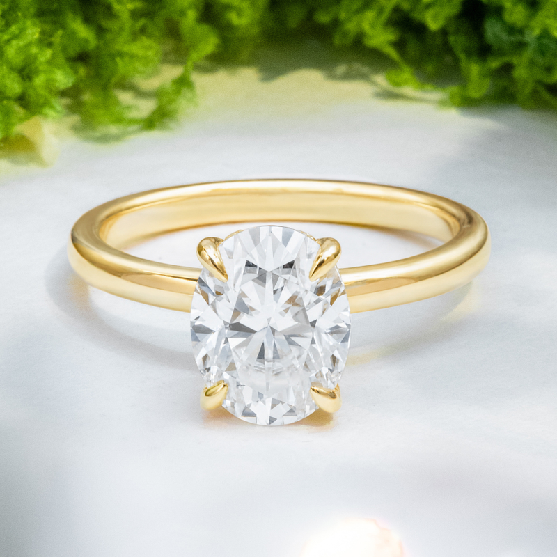 LUCCE CUSTOM™ Verona Oval SUPERNOVA™ Moissanite 2.00ct 14K Yellow Gold