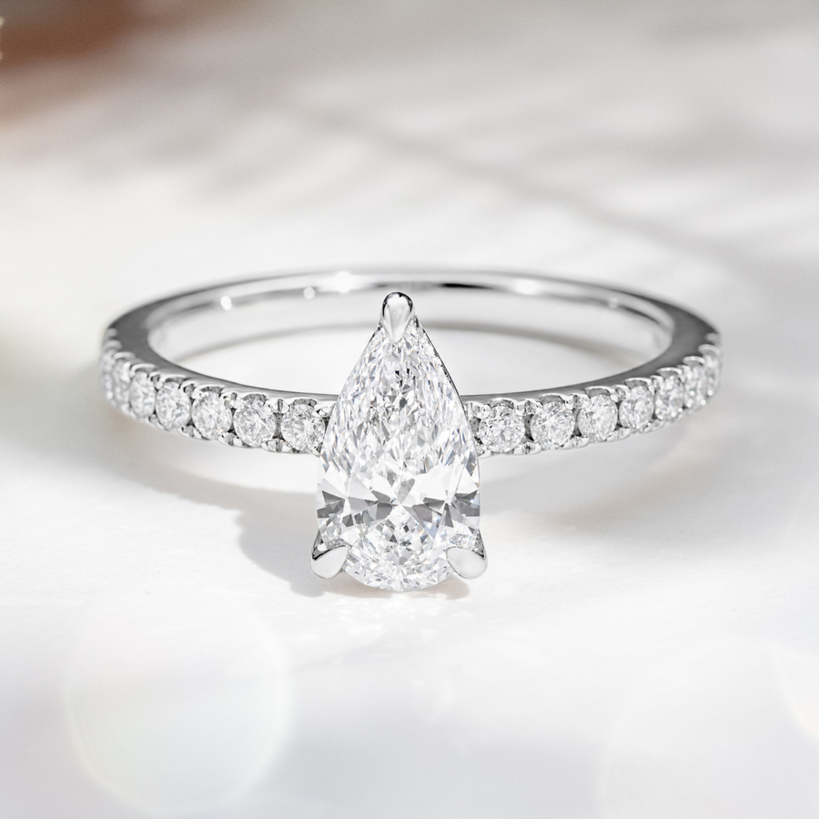 Load image into Gallery viewer, LUCCE LUCIA™ Halo Pavé Pear Natural Diamond 0.79ct D VS2 GIA Platinum
