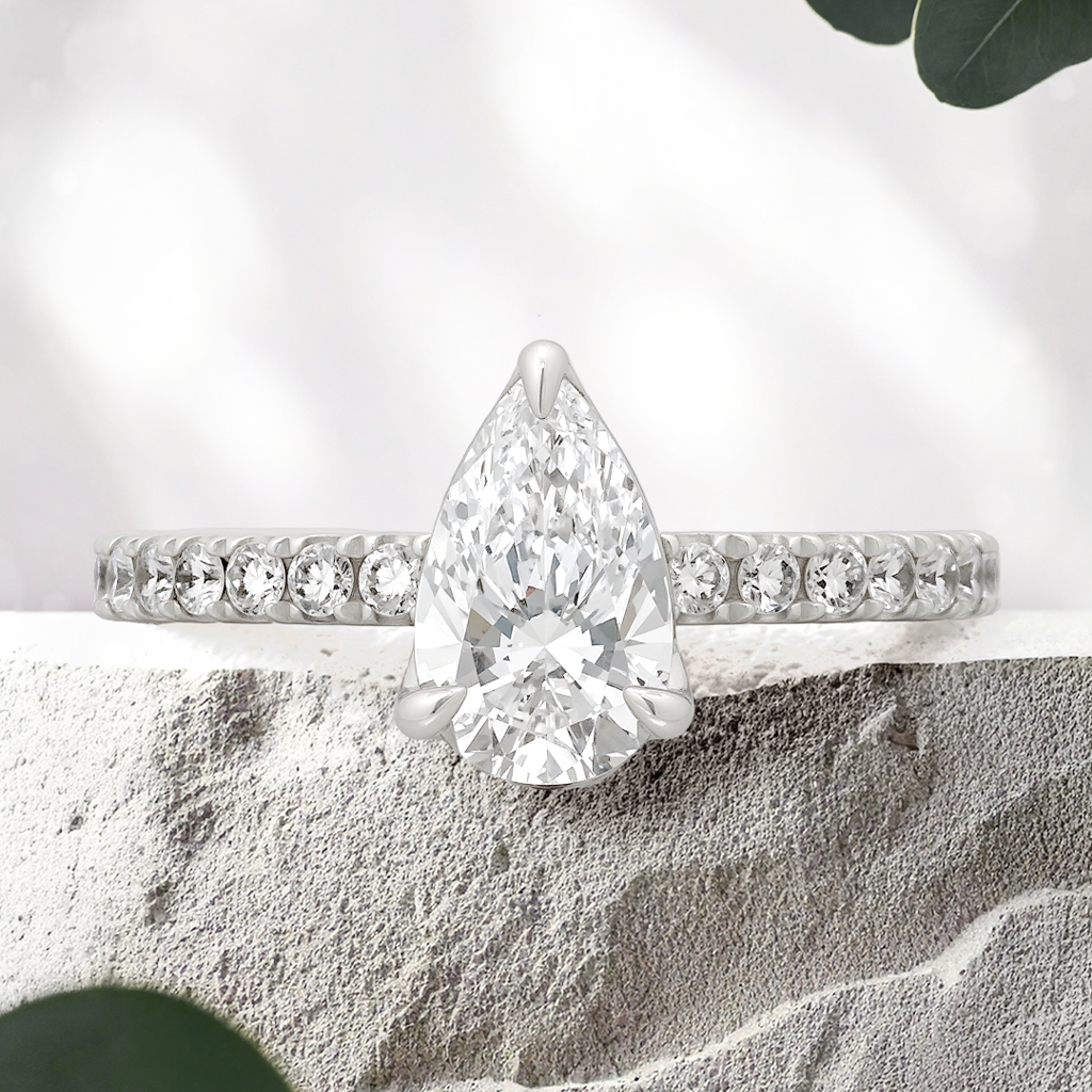 Lucce Lucia Halo Pavé Pear Lab Diamond 0.77ct E VVS2 Ex IGI 14K White Gold