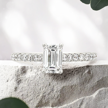 Load image into Gallery viewer, Lucce Firenze Pavé Emerald Natural Diamond 0.61ct E VVS2 Ex GIA 18K White Gold

