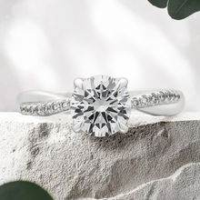 Load image into Gallery viewer, LUCCE FIORE™ Round Lab Diamond 1.06ct E VVS2 Id IGI 14K White Gold
