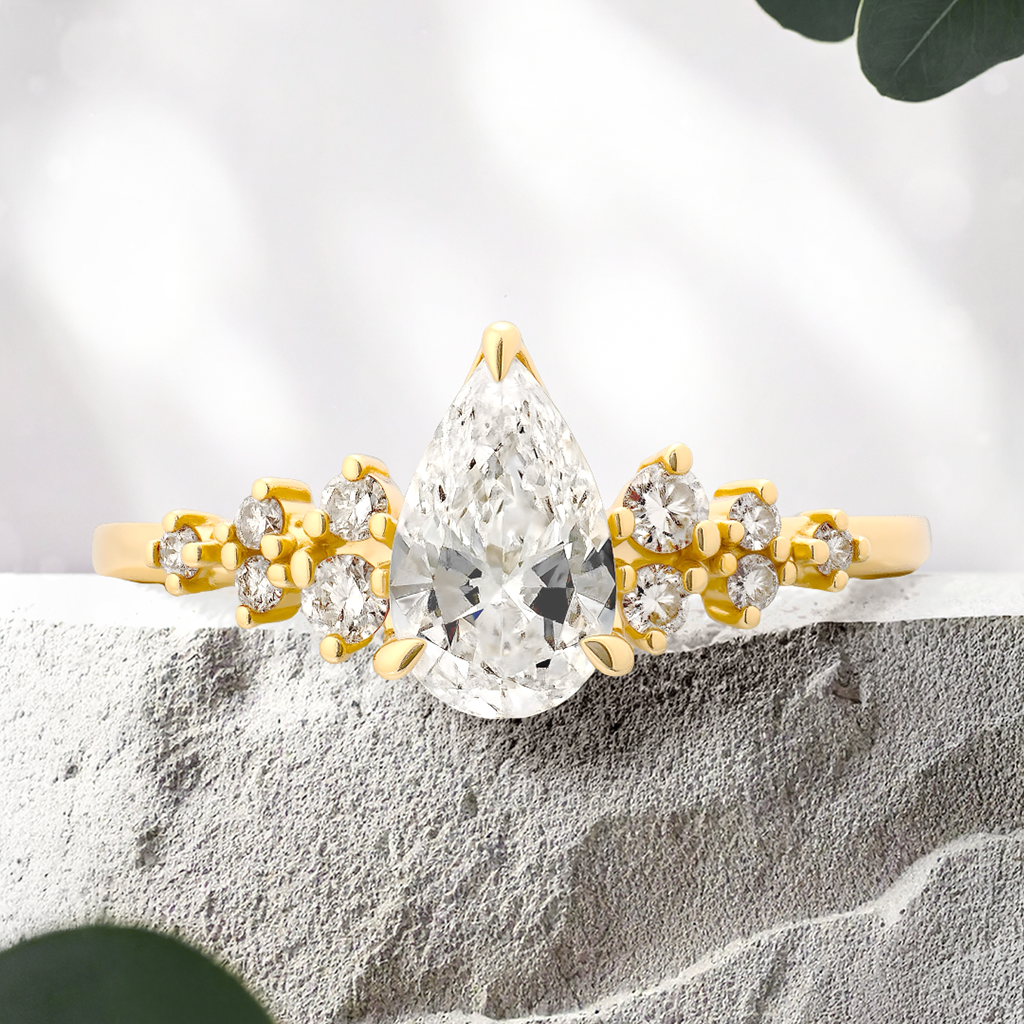 Lucce Ellia Pear Lab Diamond 0.62ct D VVS2 Ex IGI 14K Yellow Gold