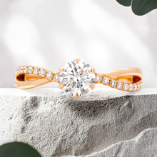 Load image into Gallery viewer, Lucce Fiore Sei Round Lab Diamond 0.53ct D VVS2 Id IGI 14K Rose Gold
