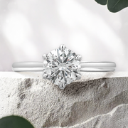 LUCCE AZALEA™ Round Lab Diamond 1.02ct D VS1 Id IGI 18K White Gold