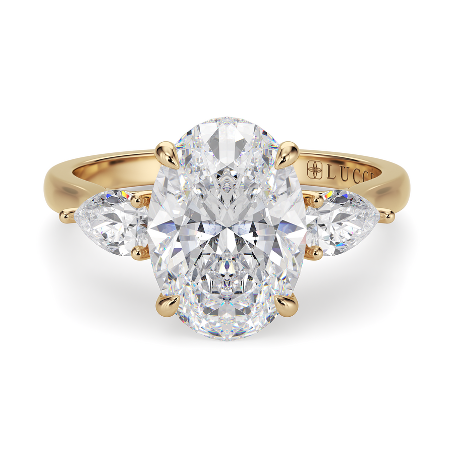 Load image into Gallery viewer, LUCCE SOPHIA™ Luxe Oval Lab Diamond 3.01ct E VVS2 IGI 18K Yellow Gold
