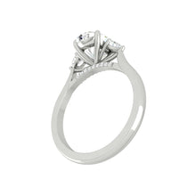 Load image into Gallery viewer, Lucce Sophia Oval Moissanite
