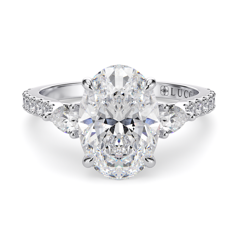 Lucce Sophia Pavé Oval Diamond