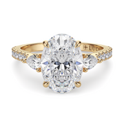 LUCCE SOPHIA™ Pavé Oval Diamond