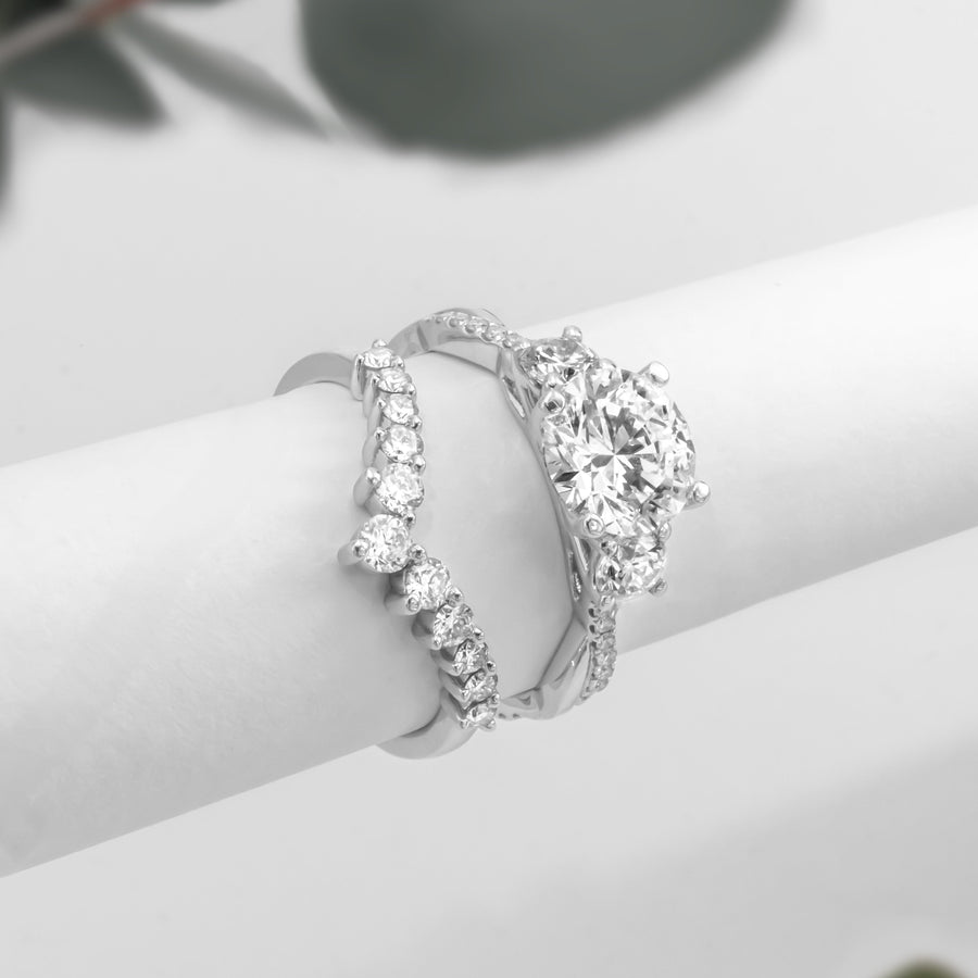 Load image into Gallery viewer, Trio Diamond Engagement Ring with Pave Twisting Gold Platinum band Philippines
