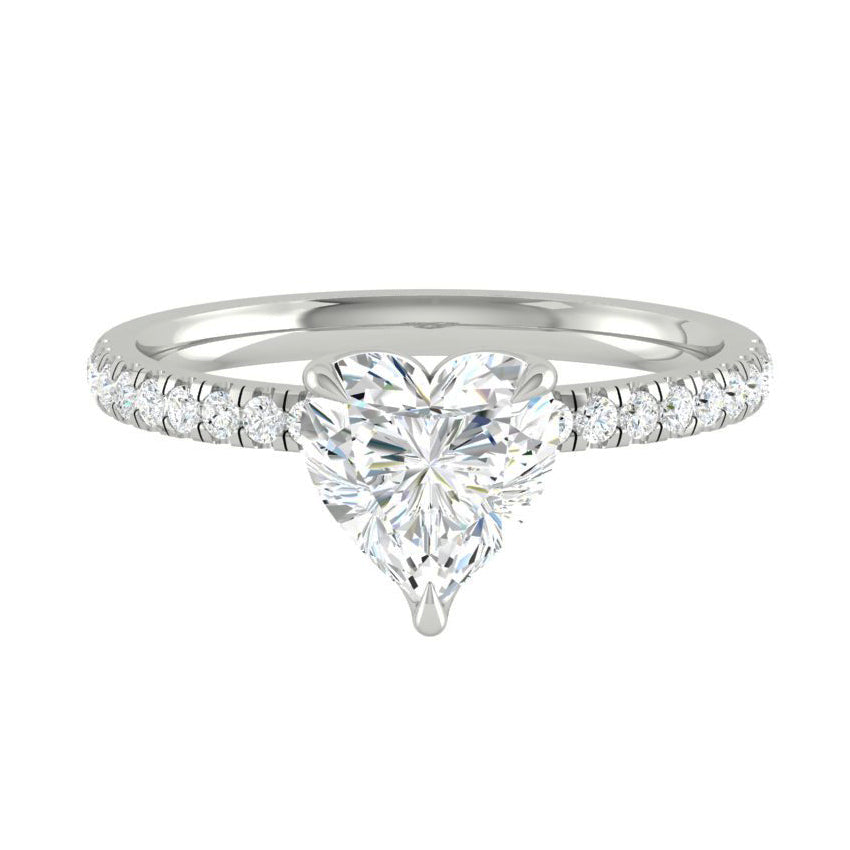 Lucia Pavé Heart Diamond