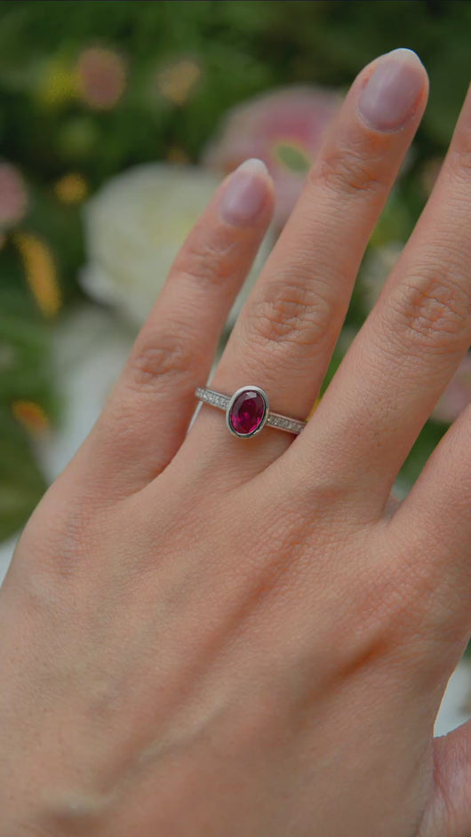 LUCCE CARLA™ Oval AURORA™ Red Ruby 1.00ct 14K White Gold