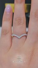 Load and play video in Gallery viewer, Lucce Leia 0.29CTW Lab Diamond 14K White Gold
