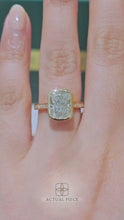 Load and play video in Gallery viewer, LUCCE CARLA™ Pavé Cushion Lab Diamond 3.08ct F VVS2 18K Yellow Gold
