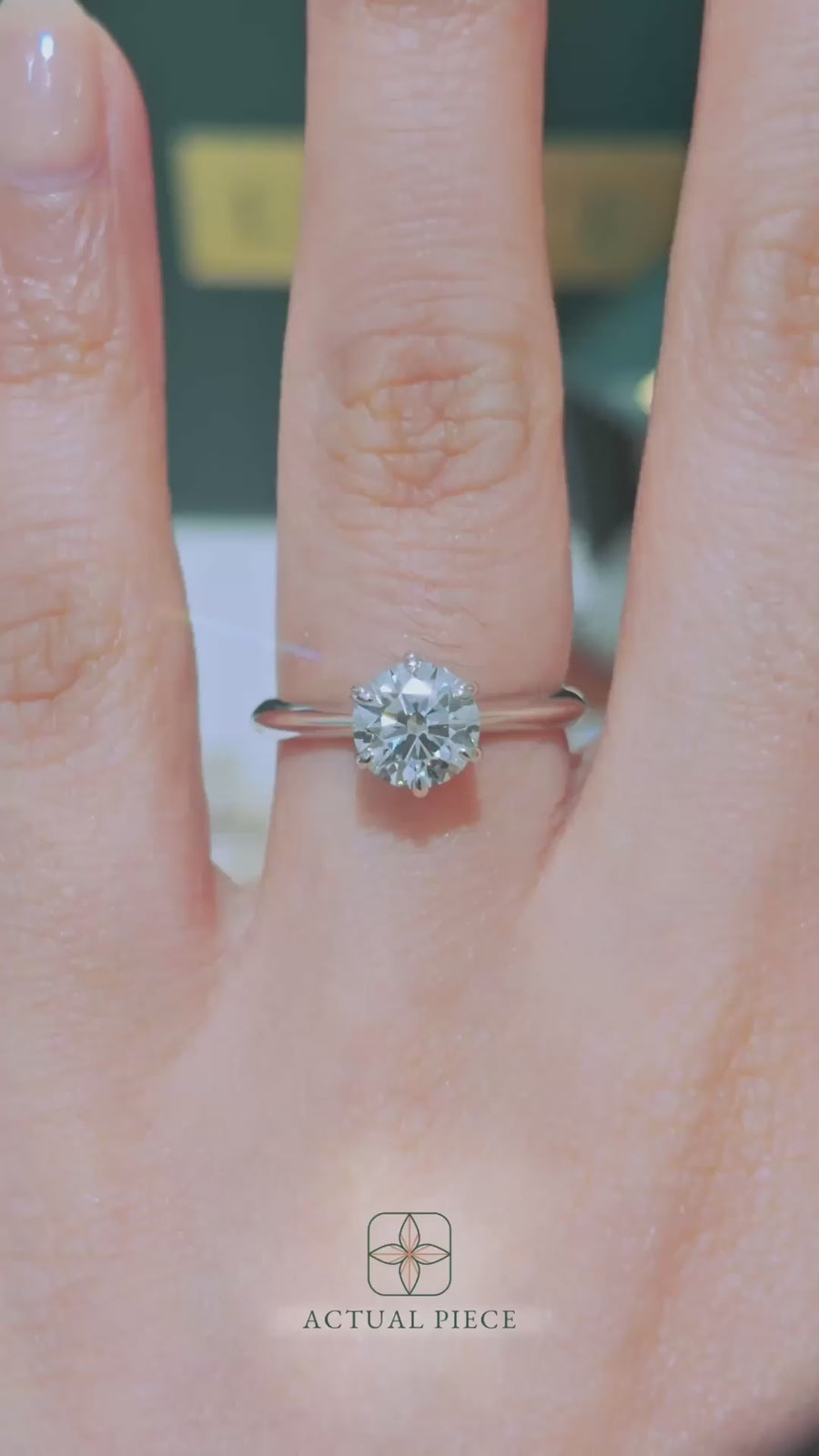 Load and play video in Gallery viewer, LUCCE Knife Edge Cathedral Round Diamond Solitaire Engagement Ring with Overlapping Petal Prongs in Gold or Platinum
