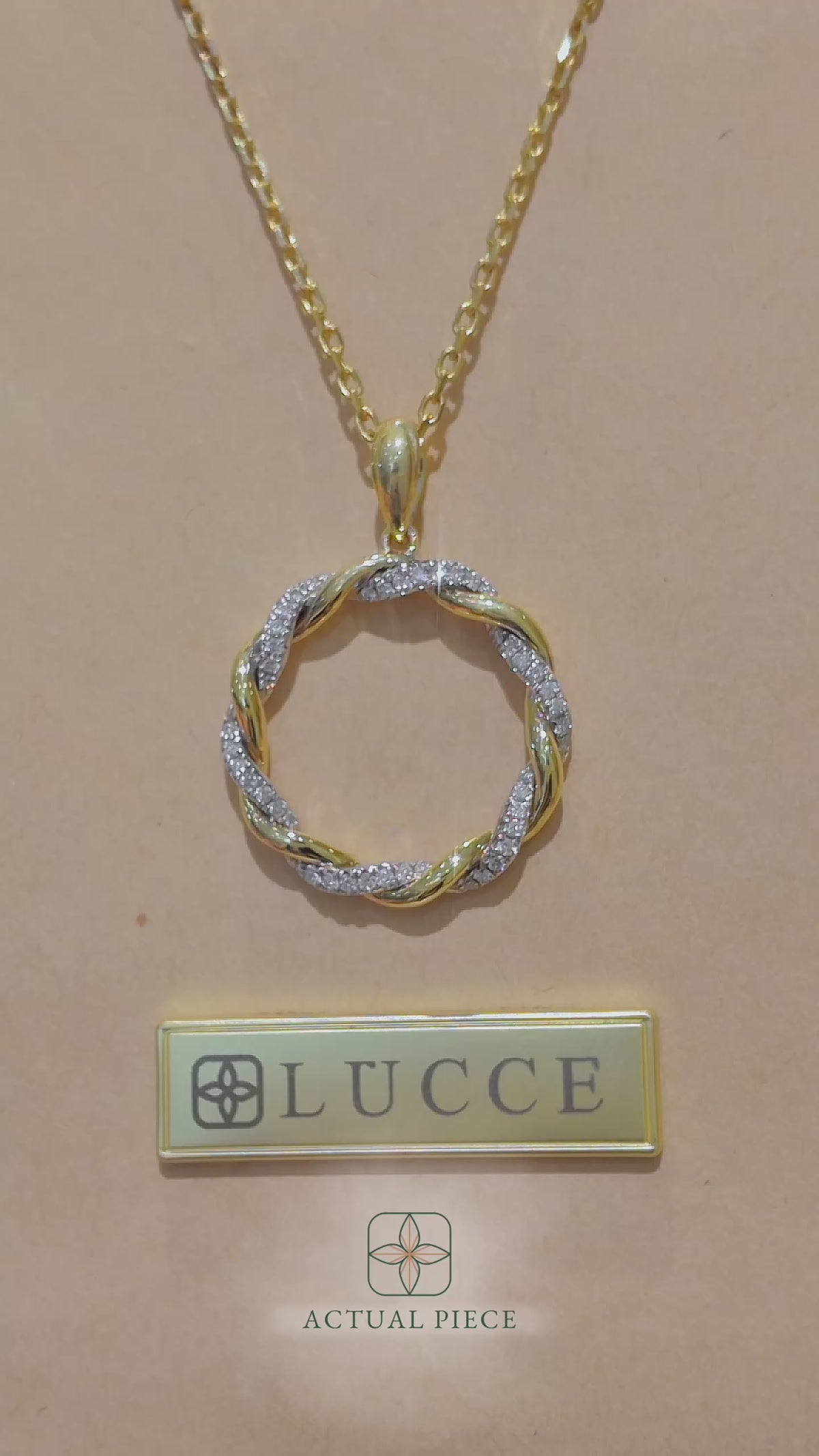 Load and play video in Gallery viewer, LUCCE FIORE™ Necklace Diamond
