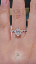 Load and play video in Gallery viewer, Lucce Paula Pear 1.50ct SUPERNOVA Moissanite 14K Yellow Gold
