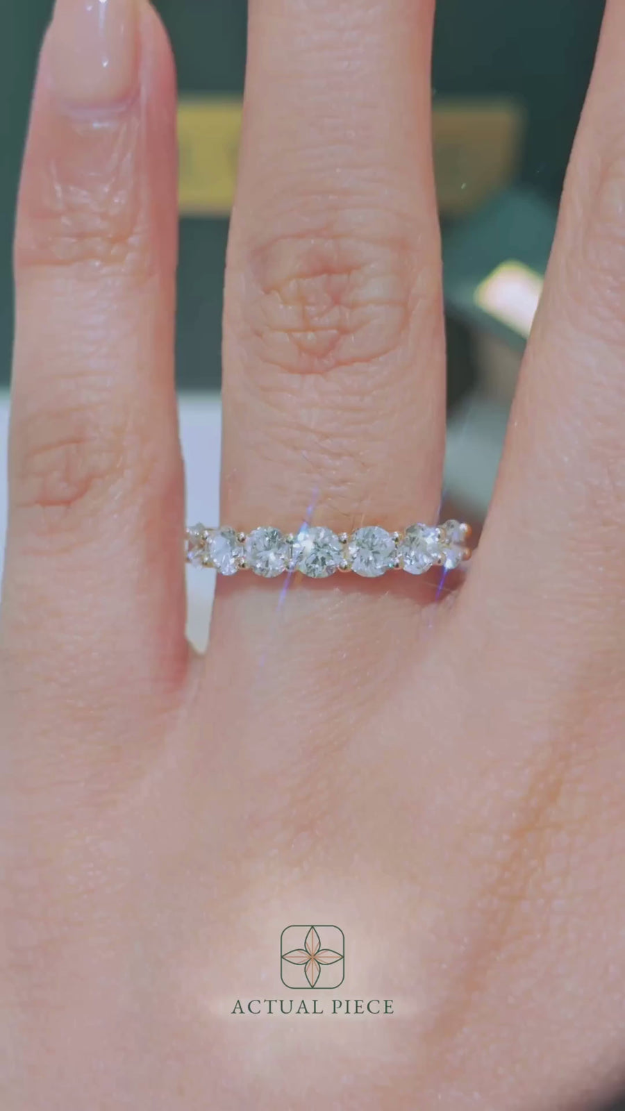 Load and play video in Gallery viewer, LUCCE Half Eternity Trellis 7-Stone Round Diamond Wedding Ring in Gold or Platinum
