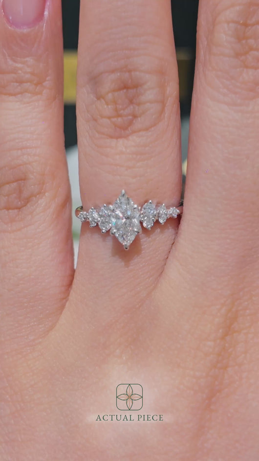 LUCCE ELLIA Marquise Lab Diamond 0.52ct D VVS2 IGI 14K White Gold