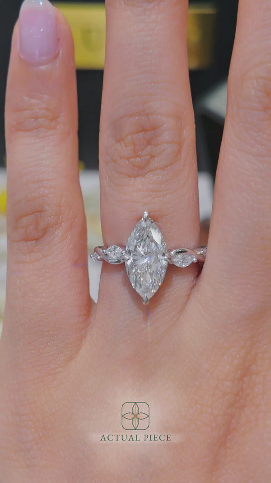 LUCCE CONSTANCE™ Viello Marquise Lab Diamond 2.01ct F VS1 IGI 14K White Gold
