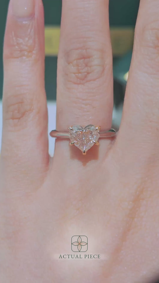 LUCCE ECUADORIAN™ Heart ROSÉ™ Pink Lab Diamond 2.01ct Fancy Intense Pink VS1 IGI Platinum and 18K Rose Gold Prongs