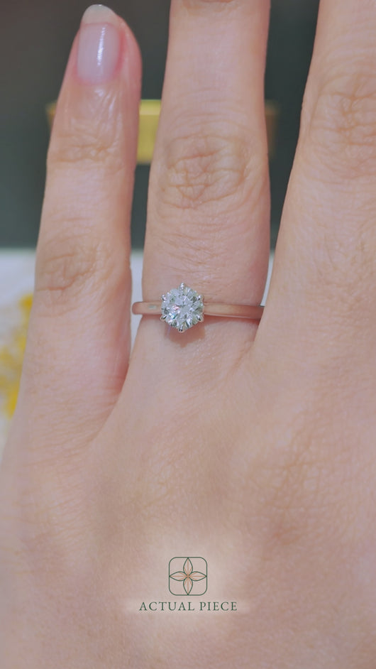 LUCCE AZALEA™ Round Lab Diamond 0.51ct D VVS2 Id IGI 14K White Gold