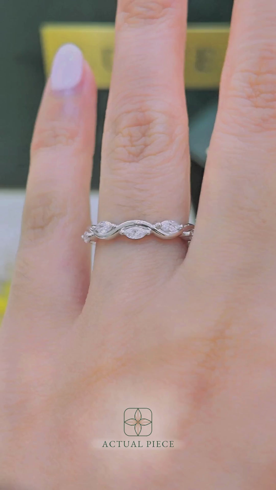 Load and play video in Gallery viewer, LUCCE Half Eternity Intertwined Marquise Diamond Female Wedding Ring in Gold or Platinum
