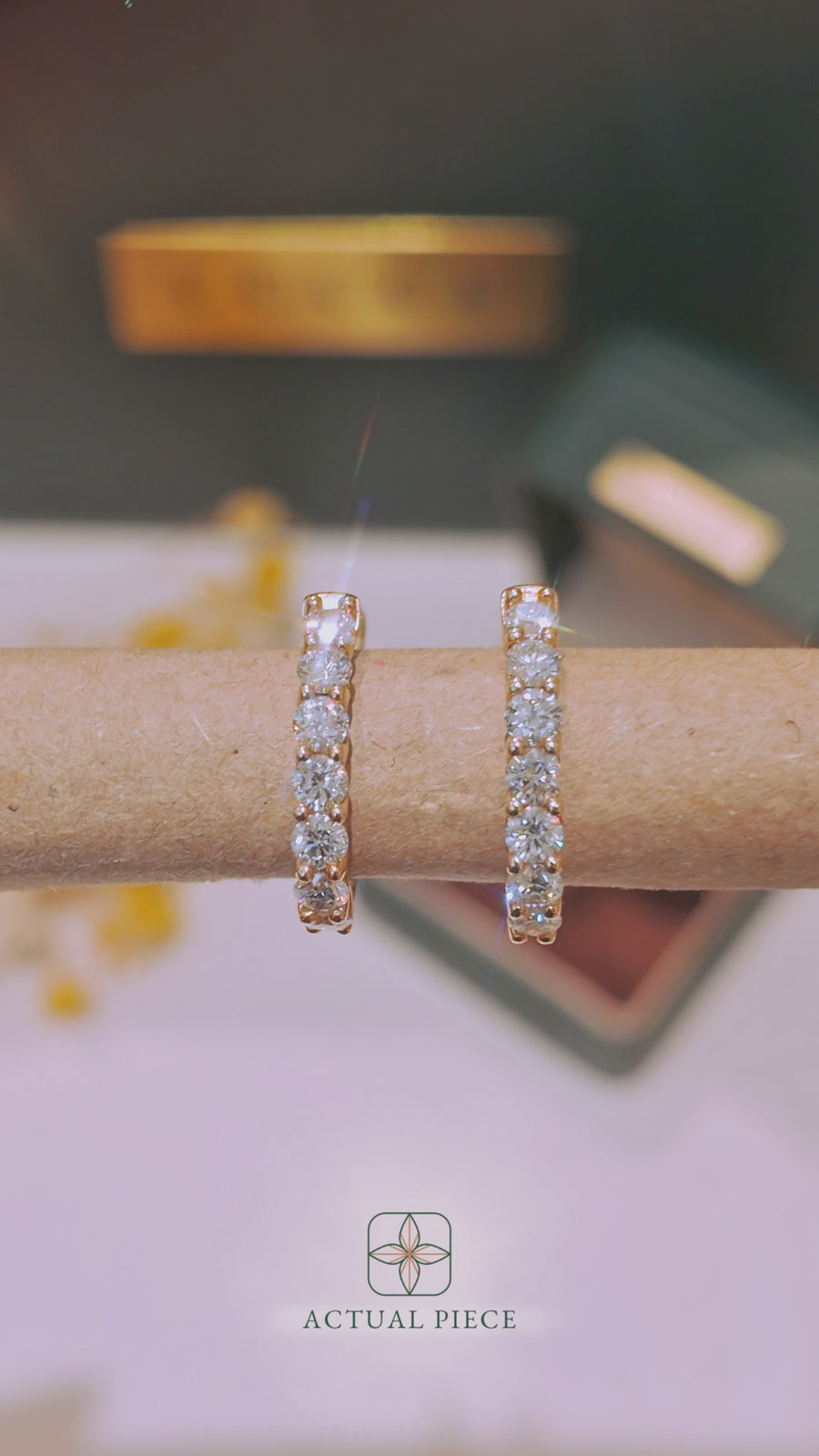 Load and play video in Gallery viewer, LUCCE RIVERA™ Hoop Earrings Diamond
