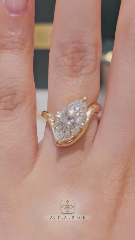LUCCE CONSTANCE™ Fluire Marquise Diamond