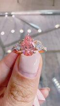 Load and play video in Gallery viewer, Siena Pavé Pear Rosé Pink Diamond
